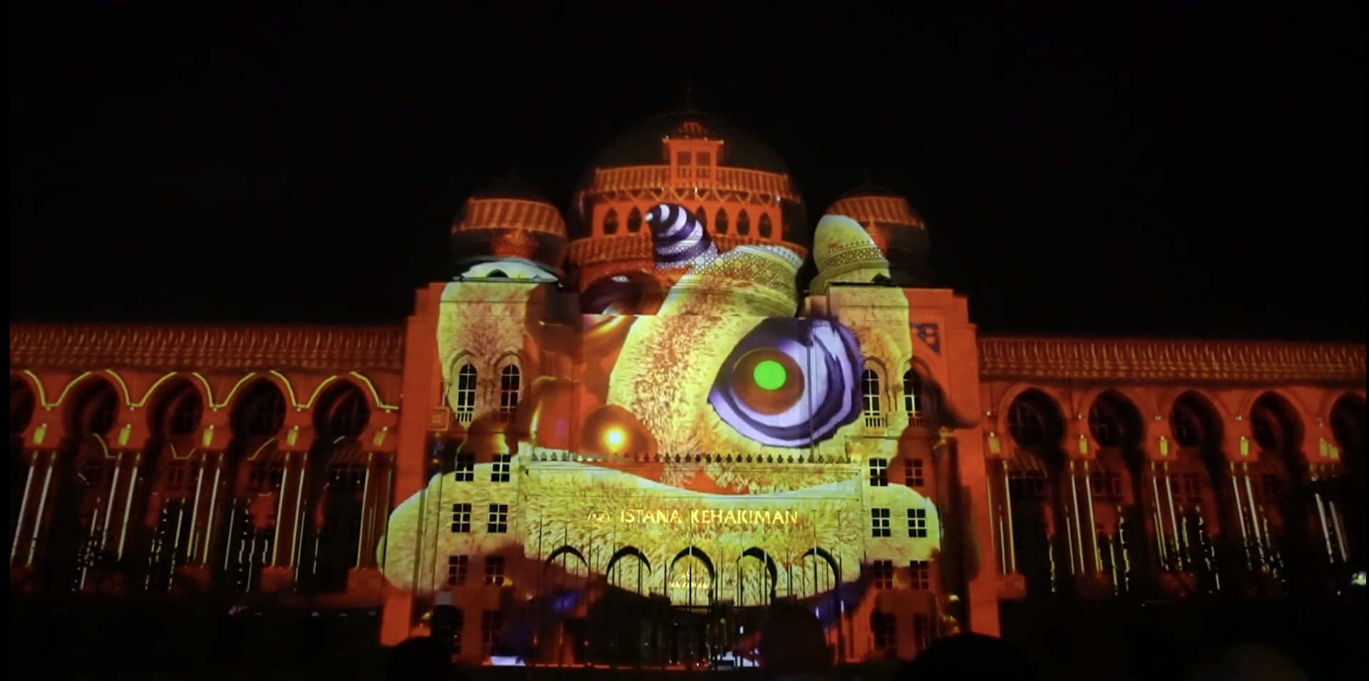LAMPU 2019: Dasein Digital Media Team Awed Crowd at Putrajaya Light & Motion Festival